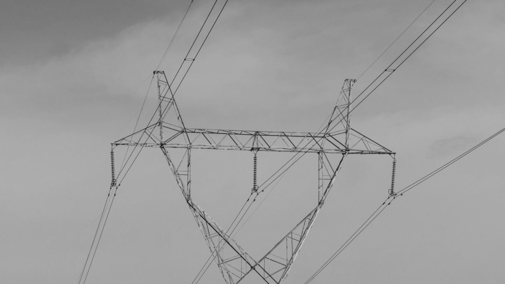 Étudiants suivant une formation en ligne sur les systèmes énergétiques